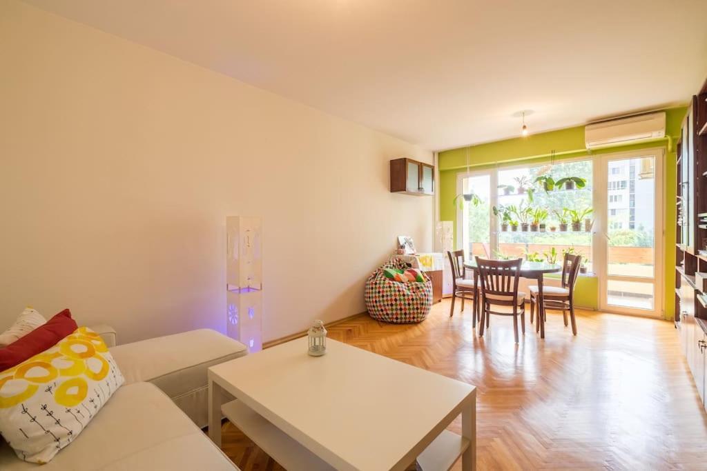 Beautiful Flat In Central Location By Flat Mаnager Sofia Exterior photo